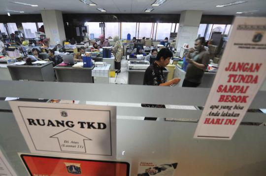 Foke sidak hari pertama kerja PNS usai libur Lebaran