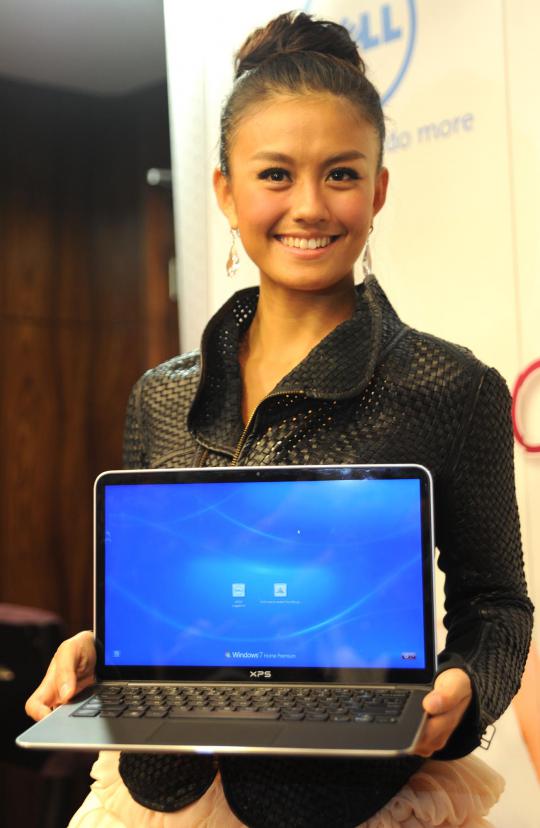 Agnes Monica jadi bintang Dell XPS