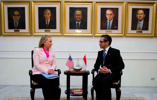 Menlu AS Hillary Clinton tiba di Jakarta