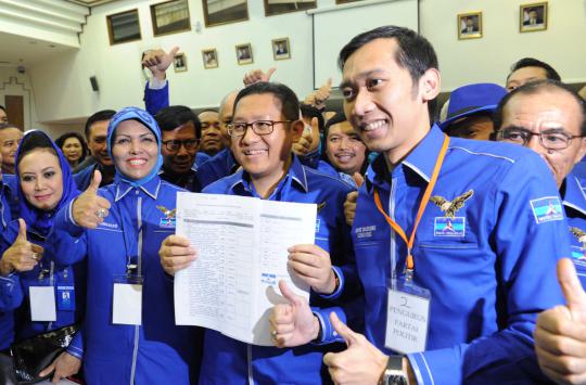 Demokrat daftar ke KPU sebagai peserta Pemilu 2014