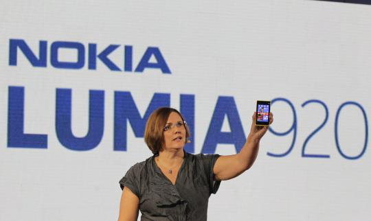 Nokia perkenalkan ponsel pintar cantik Lumia 920