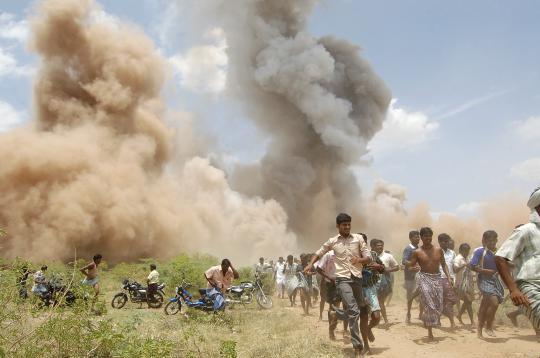 Pabrik kembang api meledak di India