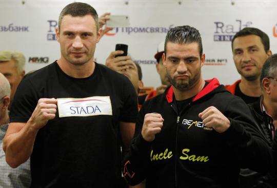 Juara kelas berat WBC Klitschko ditantang petinju Jerman