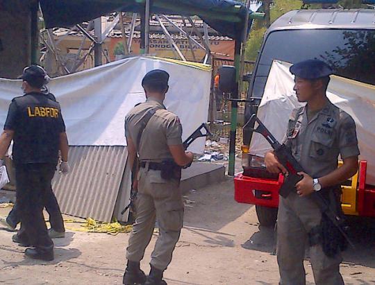 Olah TKP tim Puslabfor Mabes Polri bom Depok