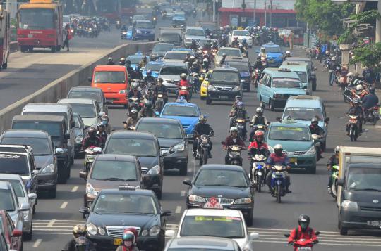 Ruas jalan Hayam Wuruk-Gajah Mada bebas 3 in 1