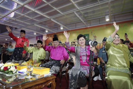 Presiden SBY buka PON XVIII Riau