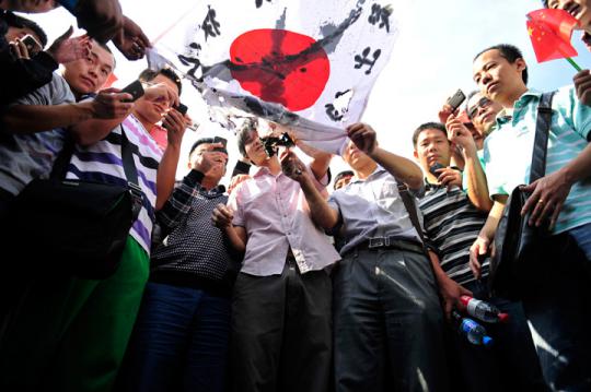 Demo anti Jepang di China 
