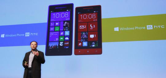 HTC luncurkan ponsel pintar HTC Windows Phone 8X dan 8S