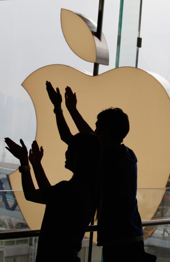 Penjualan perdana Apple iPhone 5 di seluruh dunia