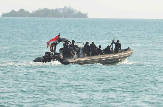 Tim SAR sisir lokasi kecelakaan KM Bahuga Jaya yang tenggelam