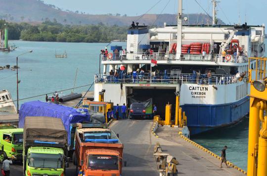 Pelabuhan Bakauheni pasca kecelakaan KM Bahuga Jaya