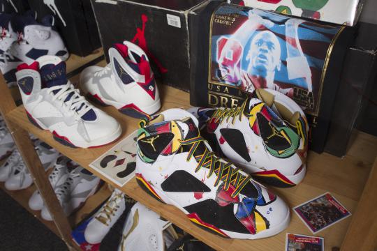 Koleksi 2.500 pasang sepatu Nike pecahkan rekor dunia