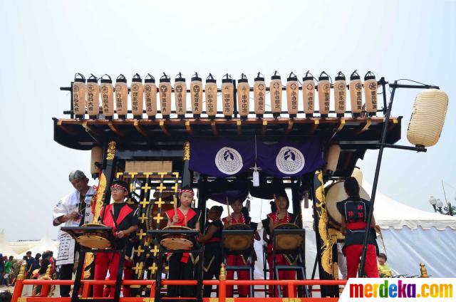 Foto : Pakaian unik di 'Festival Jak-Japan Matsuri 2012 