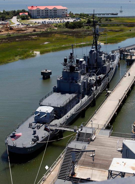 Menengok museum maritim bekas perang dunia II