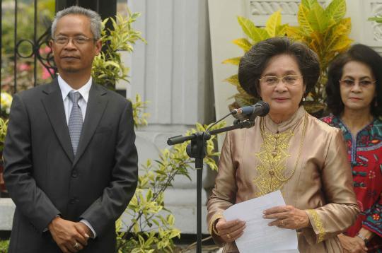 Meutia Hatta ziarah ke makam Bung Hatta