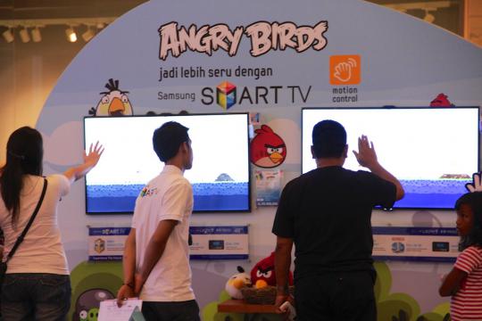 Samsung usung game Angry Birds pada Smart TV