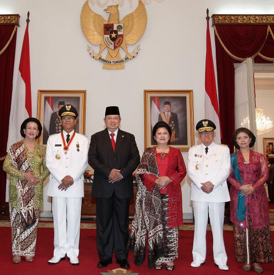 Presiden SBY lantik Sri Sultan jadi Gubernur DIY