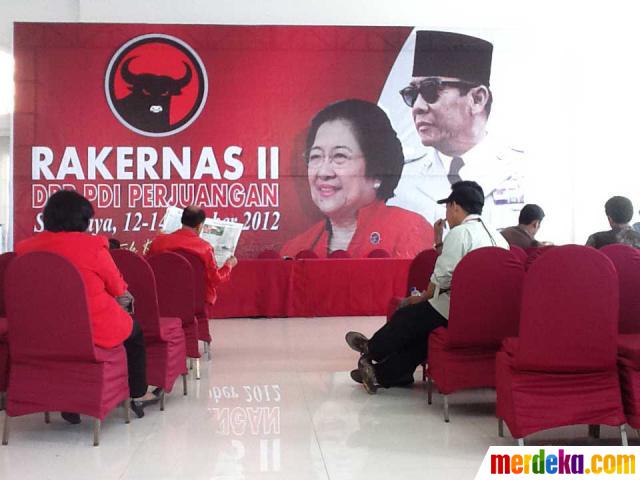 Ruang konferensi pers Rakernas II PDIP di arena Pakuwon City, Surabaya Ruang konferensi pers Rakernas II PDIP di arena Pakuwon City, Surabaya