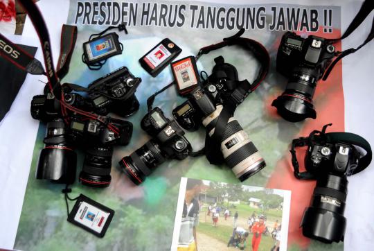 Wartawan Jakarta aksi di depan Kemenkopolhukam