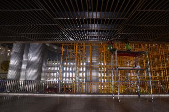 Renovasi interior masjid Istiqlal