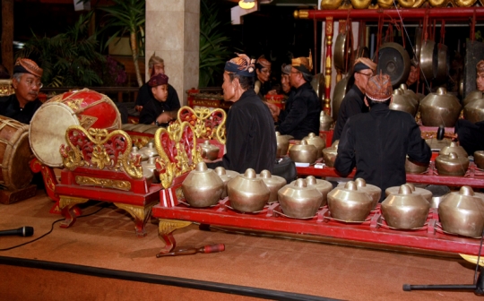 Ludruk, salah satu kesenian daerah yang perlu dilestarikan