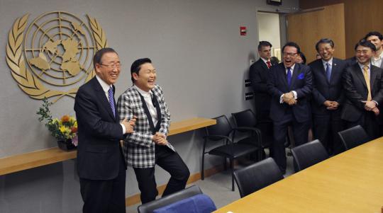 Psy ajak Sekjen PBB joget "Gangnam Style"