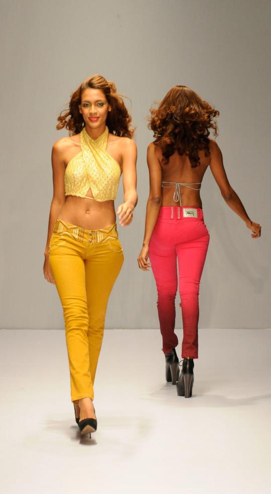 Yang seksi di Dominicana Moda Fashion Week