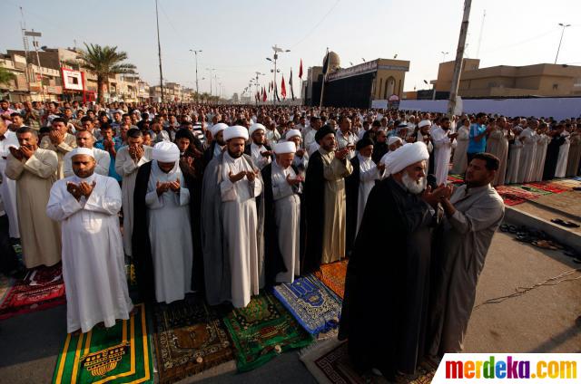 Foto : Salat Idul Adha di berbagai belahan dunia merdeka.com