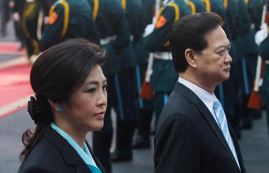 PM cantik, Yingluck hadiri sidang kabinet di Vietnam