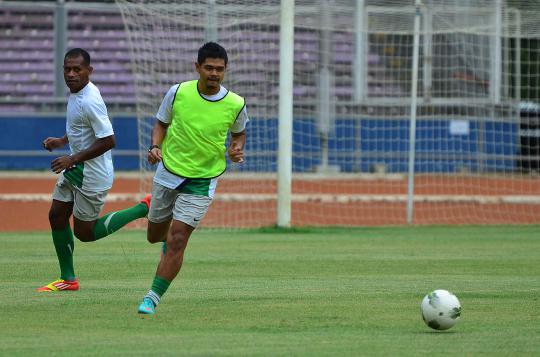 Latihan pertama Bambang Pamungkas bersama Timnas Indonesia