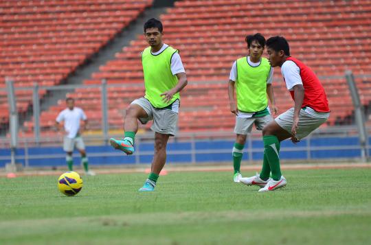 Latihan pertama Bambang Pamungkas bersama Timnas Indonesia