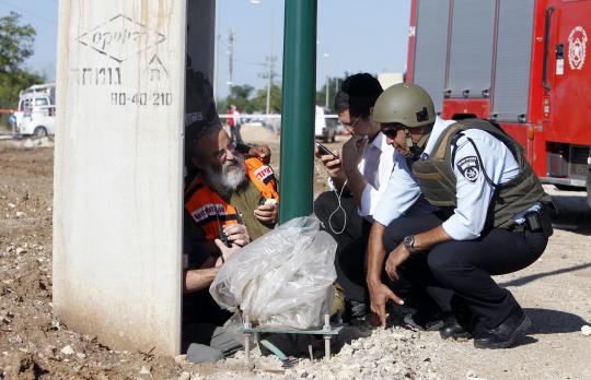 Palestina serang wilayah selatan Israel