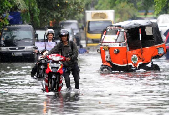 Banjir kembali menggenangi Ibu Kota