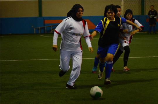 Kaum hawa ikut tanding di Bola.net Cup 2012