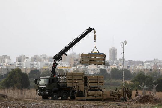 Rudal penangkis serangan roket Hamas milik Israel