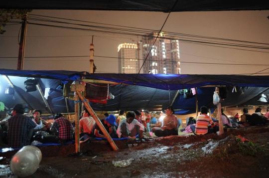 Bermalam 2 hari tuntut realisasi sengketa lahan