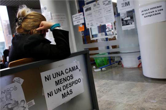 Seluruh dokter di Spanyol mogok kerja