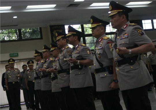 Kapolri Jenderal Timur Pradopo lantik Kadiv Propam baru