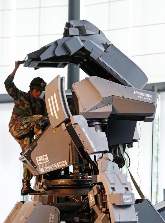 Kuratas, robot tempur Jepang seberat 4 ton