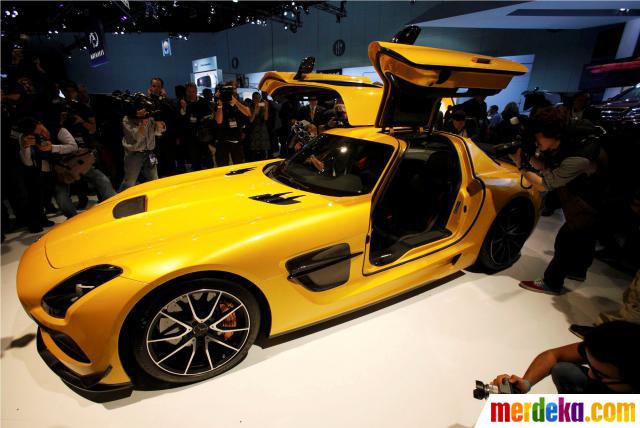 Foto : Los Angeles Auto Show 2012 kenalkan mobil masa 