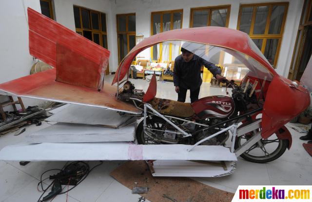 Foto Pesawat Buatan Petani Ini Gagal Terbang Saat Uji Coba Merdeka Com