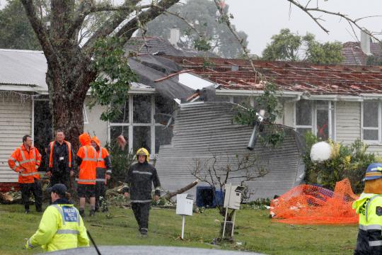 Selandia Baru diterjang badai tornado