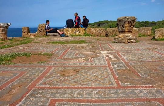 Situs Tipaza, untuk mengenal sejarah Romawi abad ke-6 SM