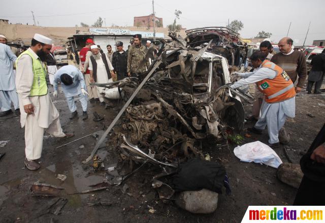 Foto : Bom di sebuah pasar tewaskan 15 jiwa dan 20 luka 