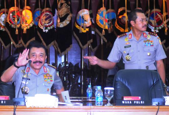 Kapolri Jenderal Timur Pradopo paparkan kinerja Polri tahun 2012