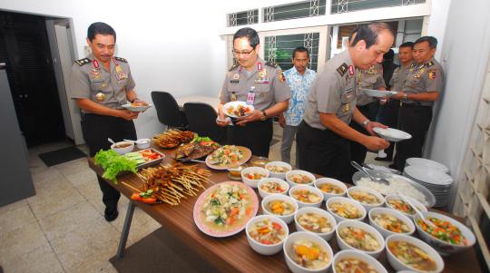 Kunjungan Tim Divisi Humas Mabes Polri ke kantor Merdeka.com