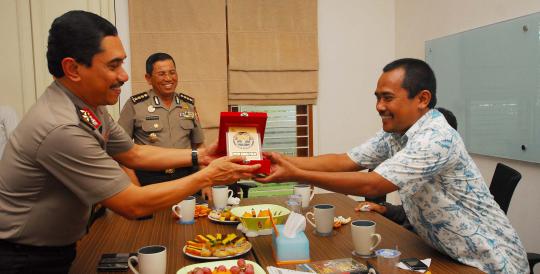 Kunjungan Tim Divisi Humas Mabes Polri ke kantor Merdeka.com