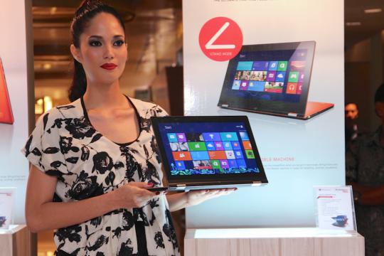 Peluncuran Ultrabook Lenovo IdeaPad Yoga 