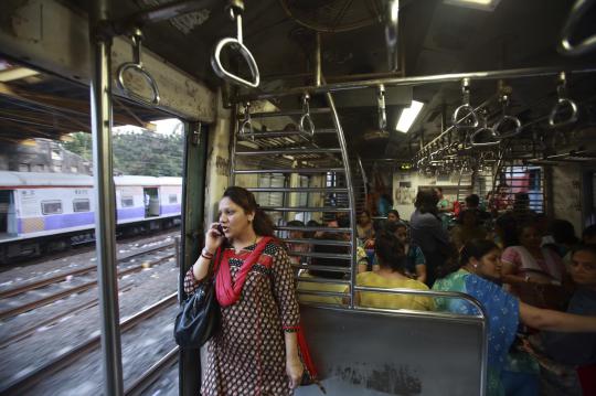 Kereta api khusus wanita di India