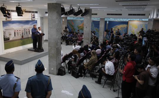 SBY tunjuk Roy Suryo sebagai Menpora baru